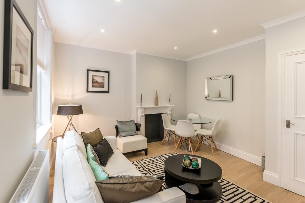High Street Kensington Apartment Londra Oda fotoğraf